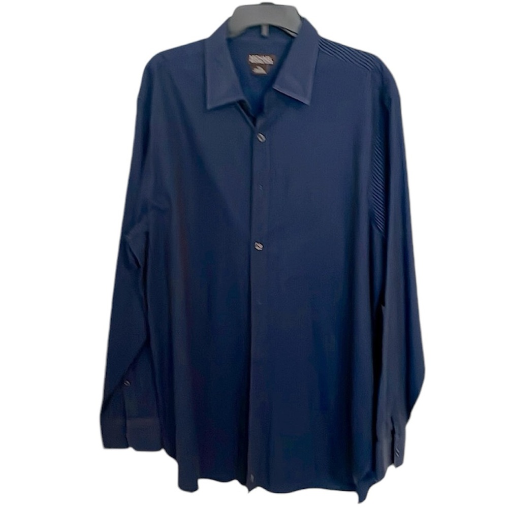 Micheal Korls Mens Dress Button Down Shirt. Only worn a couple of times.